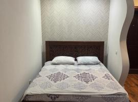 Квартира на березі Дніпра у новому будинку!, παραλιακό ξενοδοχείο σε Τσερκάσι