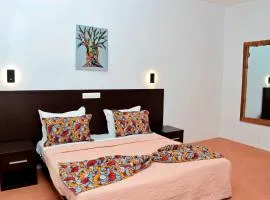 King baobab lodge