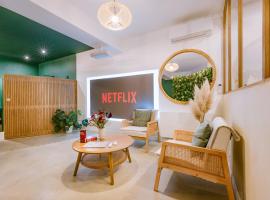 ÉROS - Loft entier avec Balnéo & Rétroprojecteur, ξενοδοχείο σε Nyons