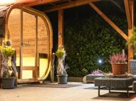Weingarten & Appartement Auszeit with private Spa