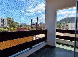 Apto Arejado em Ubatuba Próximo a Praia