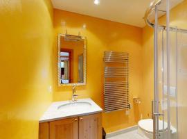 Apartment Calimera, hotel in Pontresina