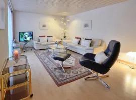 Apartment Skyline 108