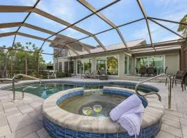 Waterfront Living, Dock, Heated Pool & Spa - Gulf Gate Oasis - Roelens