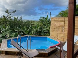 Villa MORINGA, hotel in Lamentin