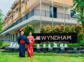 Lotus Wyndham Thanh Thủy, hotel v destinaci Phú Thọ