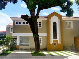 Pousada Lorde Inglês, guest house in Recife