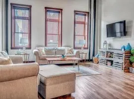 2 BR La Crosse 2 Blocks to La Crosse Center