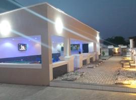 Prominent Hotel and Suites, hotell sihtkohas Abeokuta
