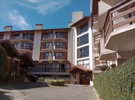 Residencial Pousada do Serrano - Ao lado da Rua Torta!, hôtel à Gramado