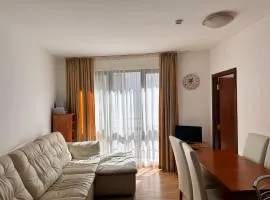 Sunny two bedroom apartment 12 in Tulip , Flora Residence - prime location!