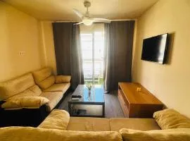 Apartamento en última planta 4 recien reformado en Playa La Colonia con Ascensor