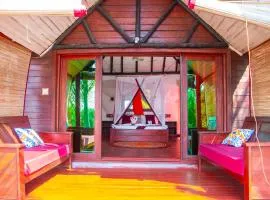 Ampazôny Oasis Lodge