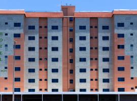 Syros Hotel, hotel near Bezerrao Stadium, Gama