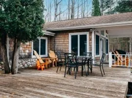 Private Home 2 miles to Downtown Bellaire