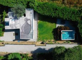BABhouse Villa Jardim das Oliveiras, hotel in Nagoselo do Douro