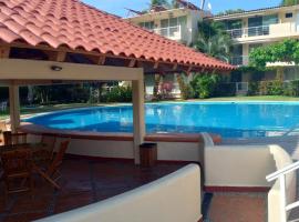 Condominio a pie de playa-Ixtapa, hotel en Ixtapa