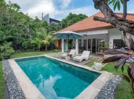 Family villa in central Canggu