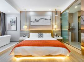 Yunmu International Hotel Chongqing Jiefangbei Pedestrian Street Branch, hotel v mestu Chongqing
