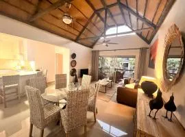 Zulu Sunset Luxury Apartment
