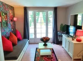 Charmante Maison Duplex en résidence avec piscine à Monflanquin