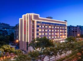 Four Seasons Yijing Hotel, hotel con parking en Jinhua