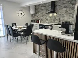 Espléndido Apartamento en Madrid VT-14944