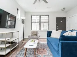 CozySuites Music Row Spacious 1BR with free parking 45