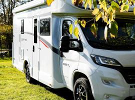 Camper Istra、プーラのラグジュアリーテント
