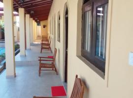 Sunshine Guest House, hotel v destinaci Kataragama