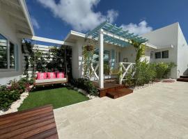 Meraki Apartment Bungalow, bungalow em Palm Beach