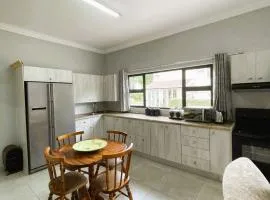 3A Annie's Place Rawdons Country Estate