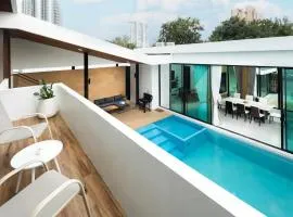 Prime Deluxe Villa V17