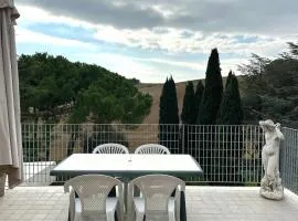 M213 - Marcelli, trilocale con ampio terrazzo panoramico