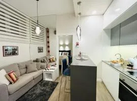 LIRRA LUXE - Central Belgrade Apartments
