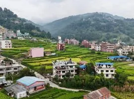 Niru Yoga Homestay sound healing & hiking retreat