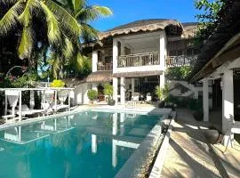 Sirom Beach House