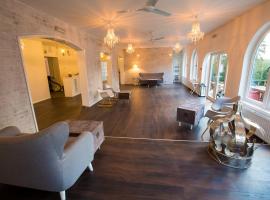 Gray Manor Hotel, hotel v destinaci Andover