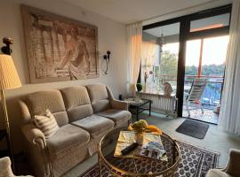 Steinhuder Meer 1 Zi Ferienwohnung Vogelnest am See Sauna Balkon Fahrstuhl, Hotel in Wunstorf