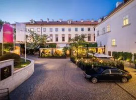 Mandarin Oriental, Prague