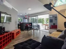 Casa Capri: 3 Suítes e Lazer ao Lado da Praia