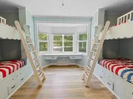 Here Comes the Sunset by Simple Life Rentals