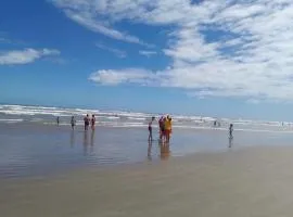 Apto Domeni, seu conforto a 10 min da praia!