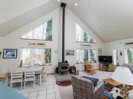 Cat Nap Acres by Simple Life Rentals