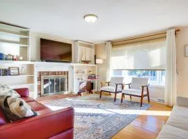 Chatham Home with Spacious Deck 2 Mi to Beaches!