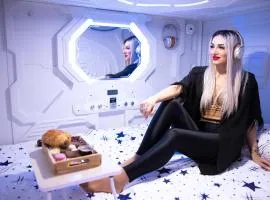 QUICK'HOT By GTS - capsules et chambres confortables