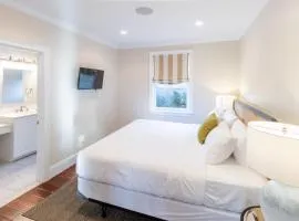 The Newport Lofts - 546 Thames Street