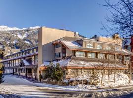 Listel Whistler, a Coast Hotel、ウィスラーのホテル