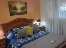 Alojamiento Valle Verde, family hotel in Isla de Maipo