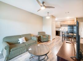 Close to Lakes and Museums Bonham Vacation Rental, hotel v destinaci Bonham